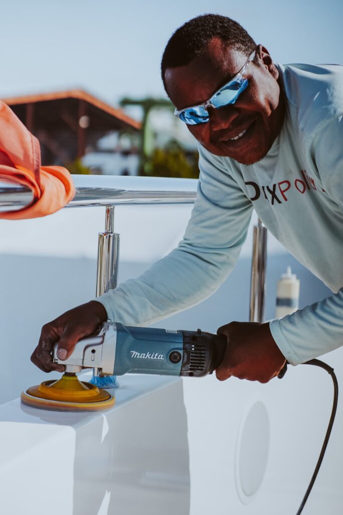 yacht polishing - yacht ceramic coating